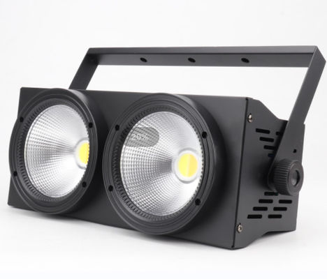 50Hz LED 세탁 줌 이동 머리 ODM 두 눈 관객 조명 RGBW